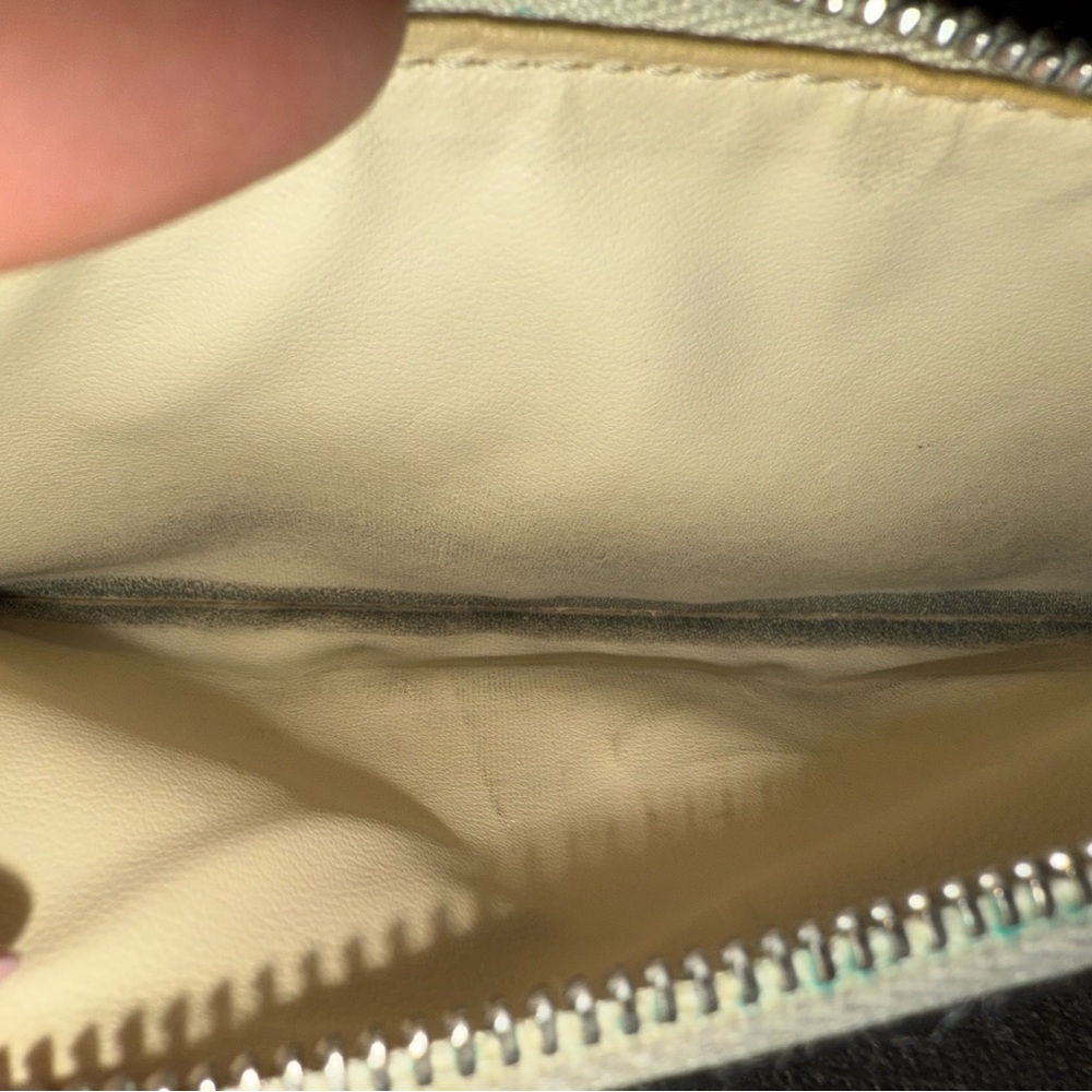 Louis Vuitton Electric Epi Flore Wallet - Picture 8 of 9